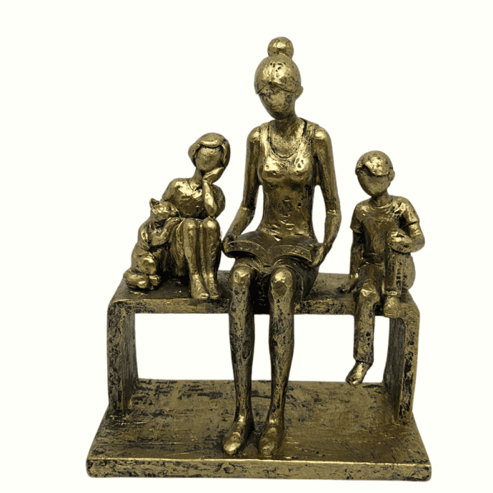Estatueta Mamãe e casal de filhos com gatinho Banco – Dourado envelhecido